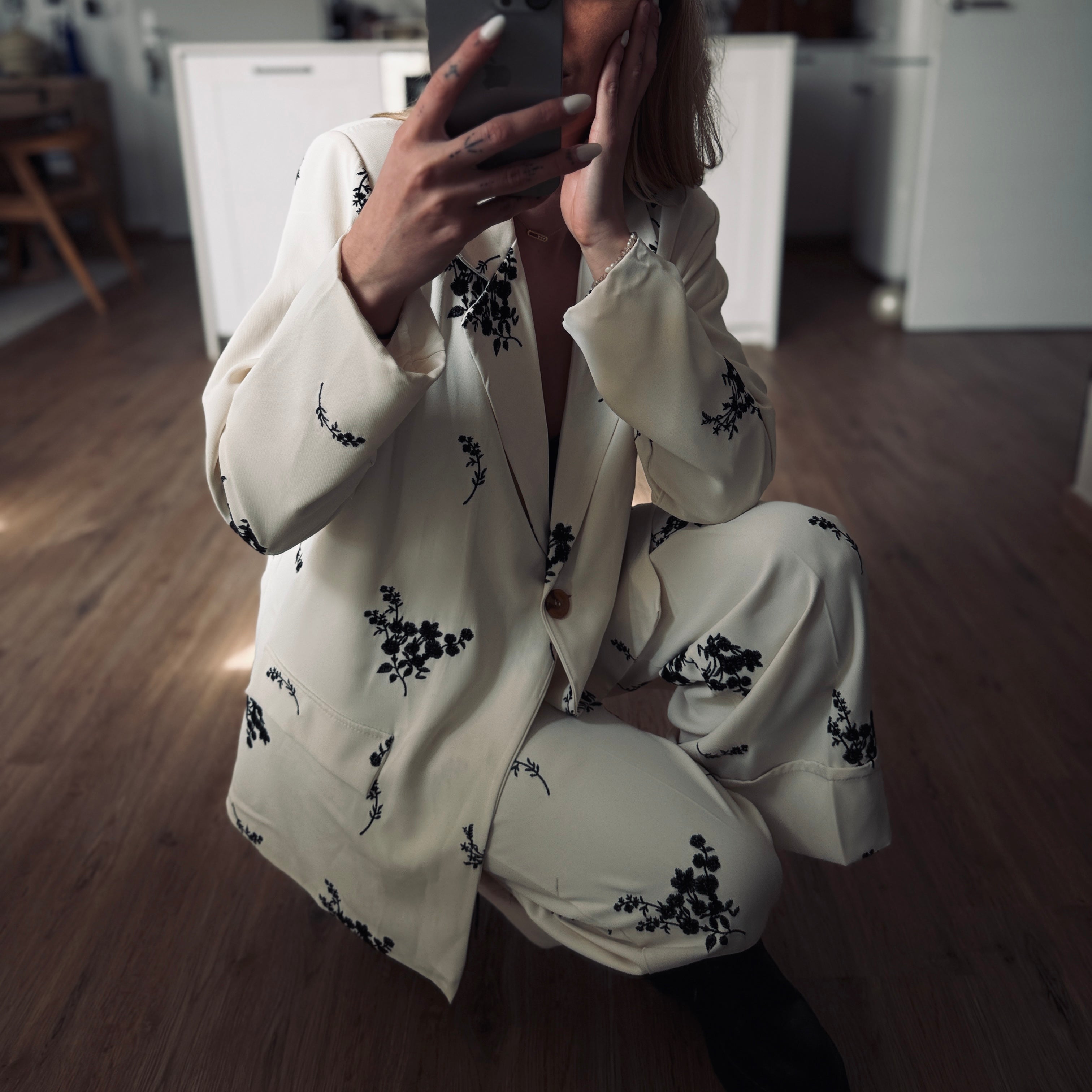 Ensemble blazer pantalon brodé - LYS